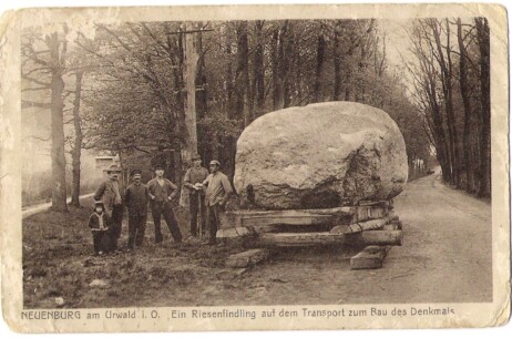 1938 Riesenfindling Denkmal Neuenburg Findling Denkmal Neuenburg